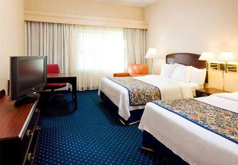 Courtyard By Marriott Oklahoma City Northwest Chambre photo