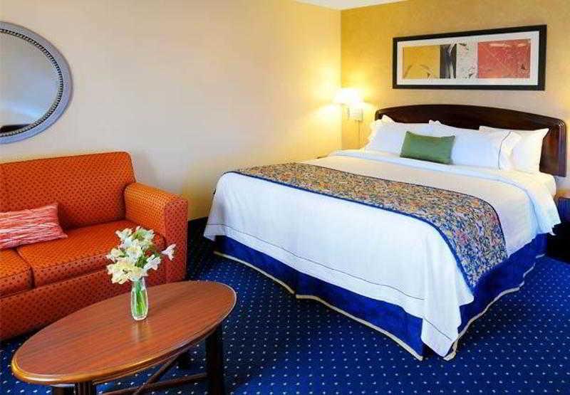 Courtyard By Marriott Oklahoma City Northwest Chambre photo